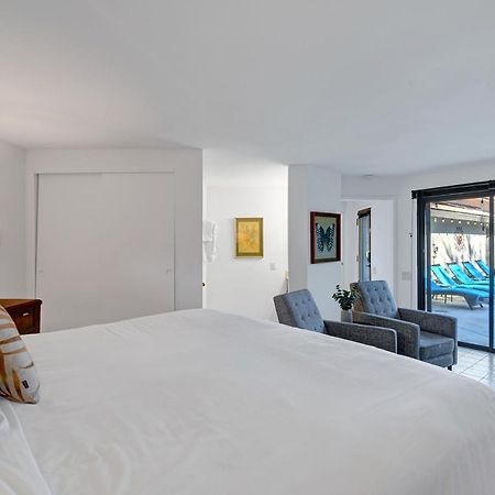 Los Compadres Oasis - 5 Bedroom ปาล์มสปริงส์ ภายนอก รูปภาพ