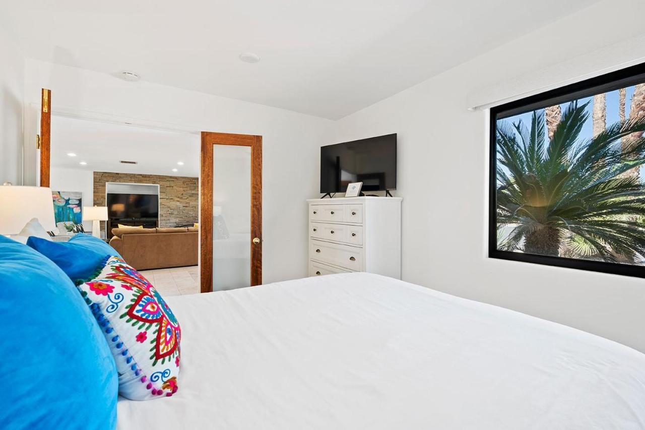 Los Compadres Oasis - 5 Bedroom ปาล์มสปริงส์ ภายนอก รูปภาพ